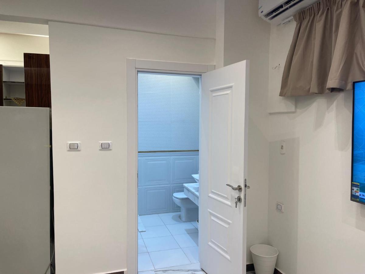 Ideal In 255 Panafig 11 Private In 5th Settelment In New Apartament