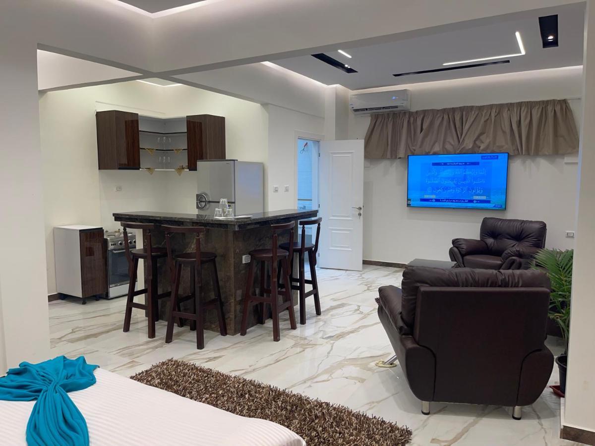 Apartament Ideal In 255 Panafig 11 Private In 5th Settelment In New