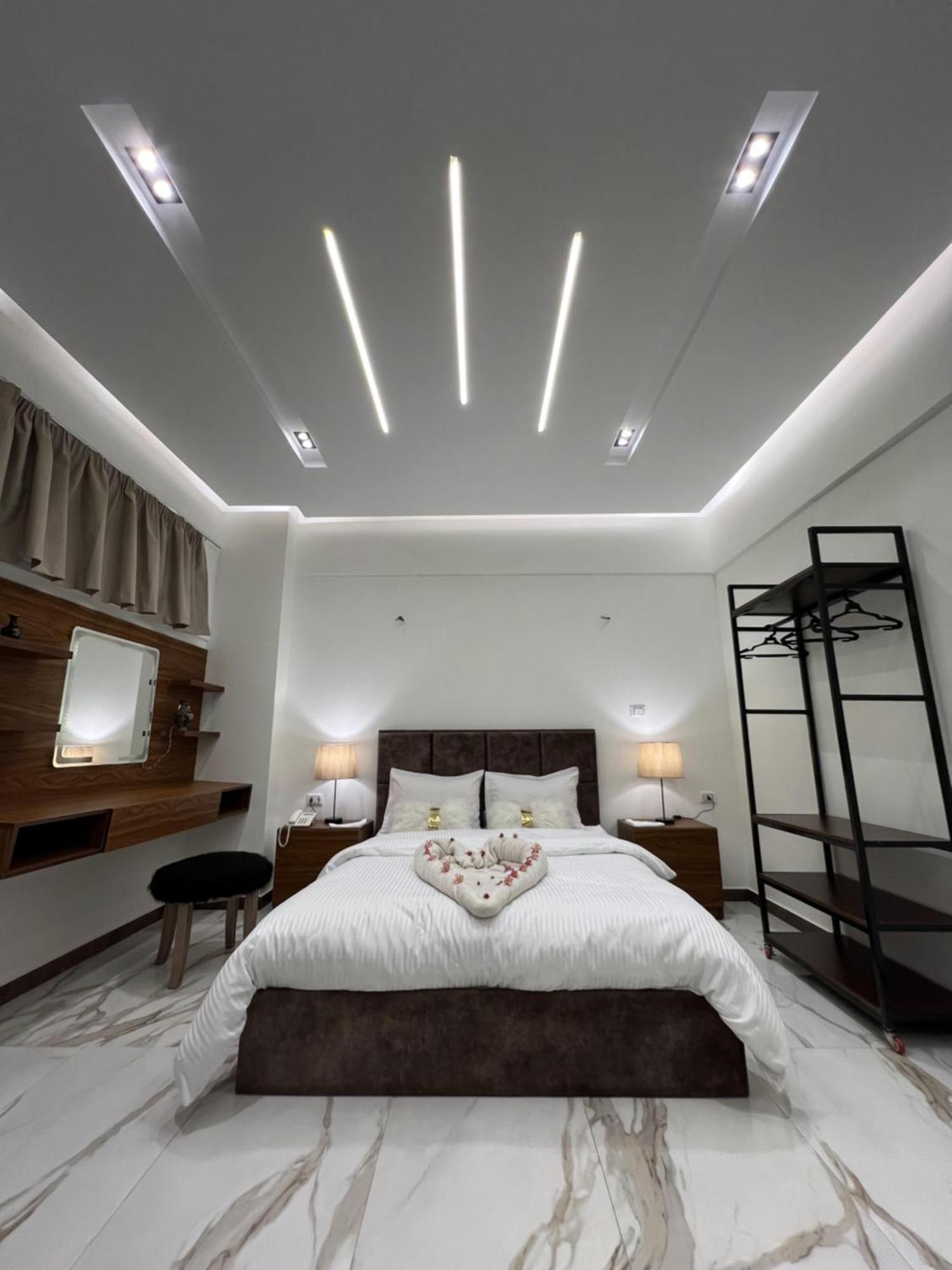 Apartament Ideal In 255 Panafig 11 Private In 5th Settelment In New